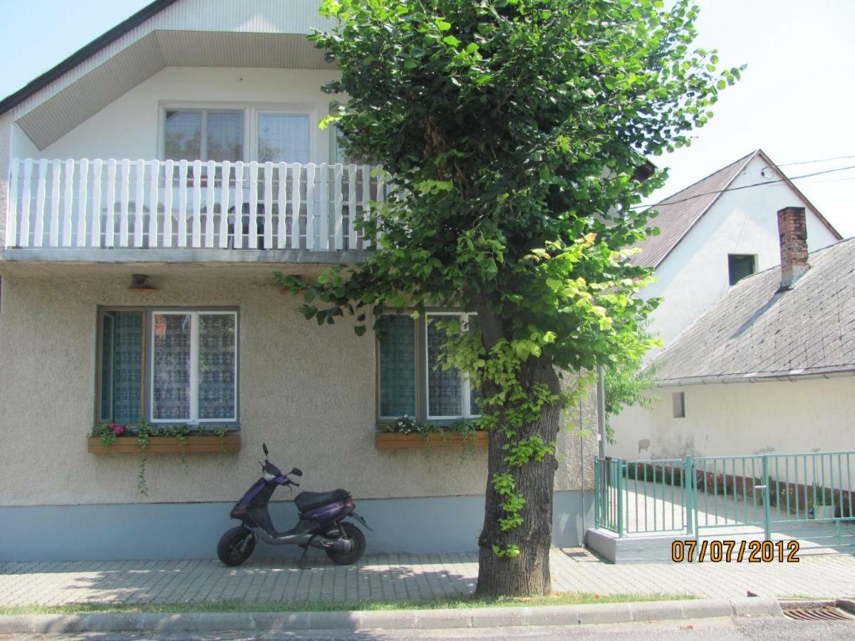 Jasmin Apartman Balatongyörök Zewnętrze zdjęcie